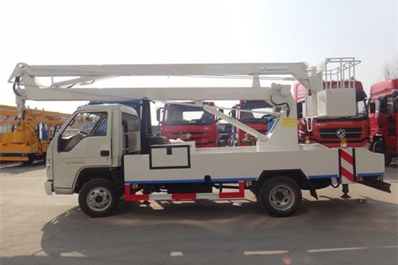 福田時(shí)代12米高空作業(yè)車