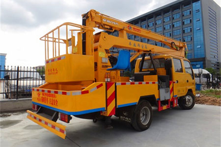 慶鈴五十鈴16米高空作業(yè)車