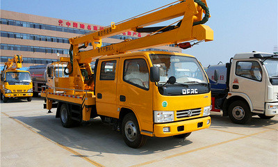 行駛中的高空作業(yè)車需要注意哪些？