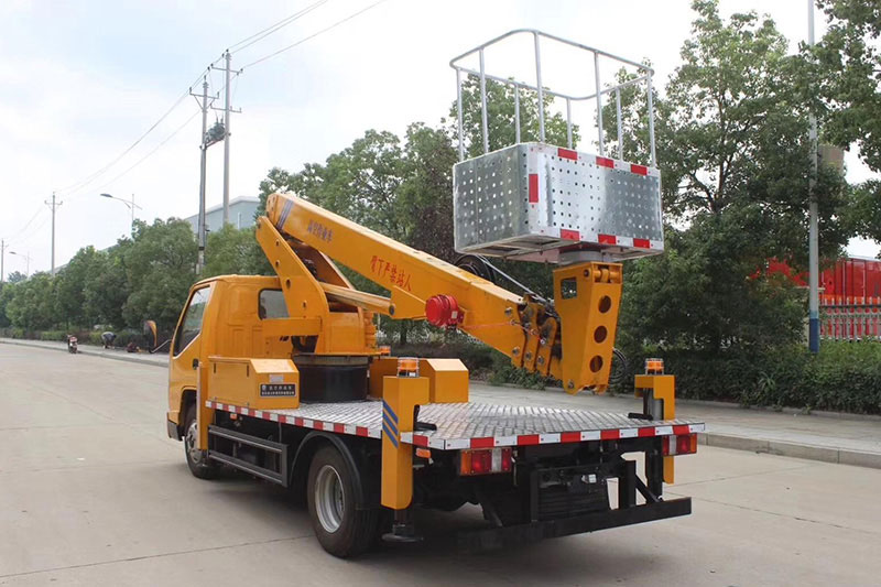 國六江鈴21米藍牌高空作業(yè)車