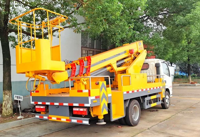 東風單排伸縮臂18米高空作業(yè)車