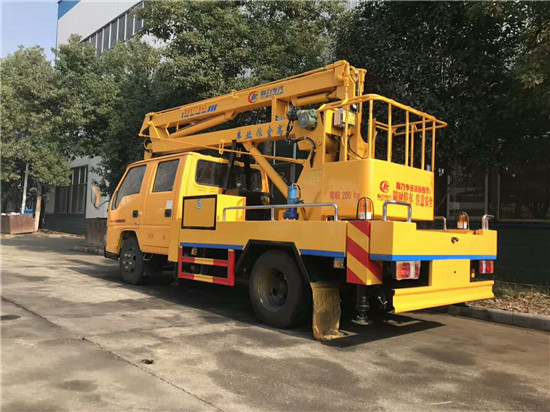 江鈴12米藍(lán)牌高空作業(yè)車，市區(qū)暢通無阻