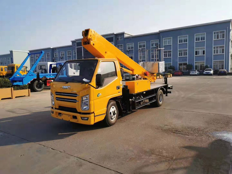 國六江鈴藍(lán)牌21米伸縮臂高空作業(yè)車