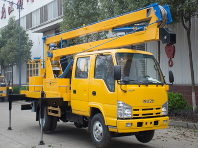 慶鈴五十鈴18米高空作業(yè)車(chē)的高端底盤(pán)