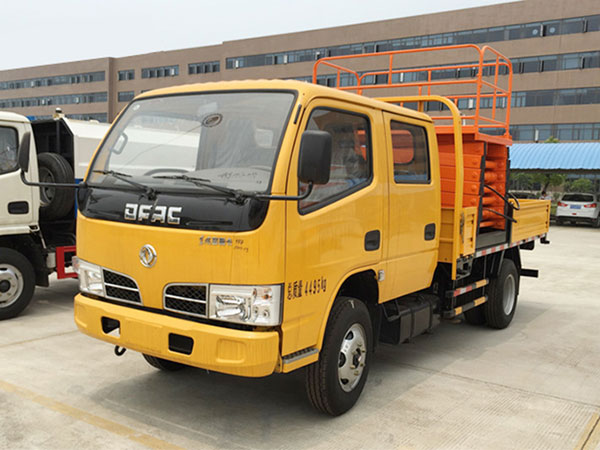 東風(fēng)12米剪叉式高空作業(yè)車(chē)