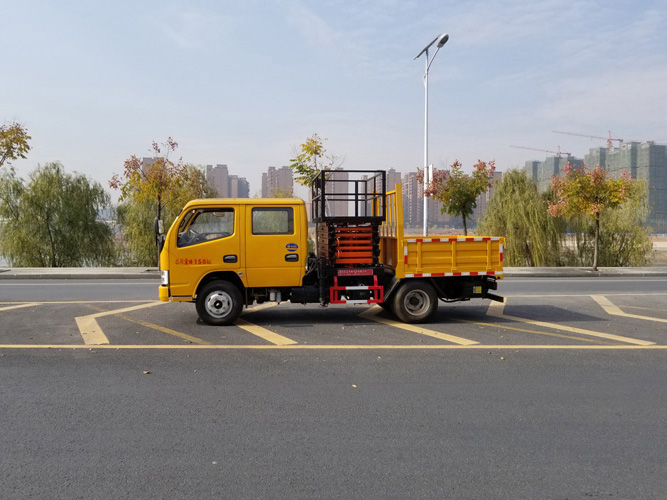 東風(fēng)藍(lán)牌6-10米垂直升降作業(yè)車(chē)