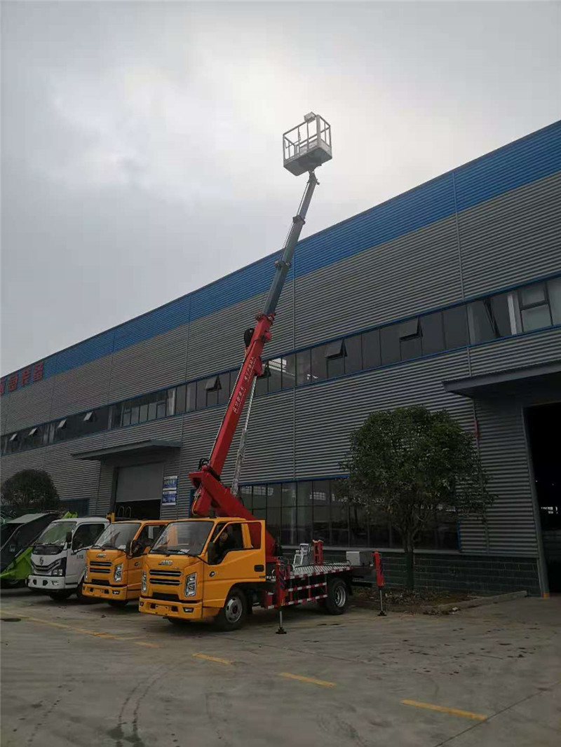 國六23米藍(lán)牌直臂高空作業(yè)車介紹