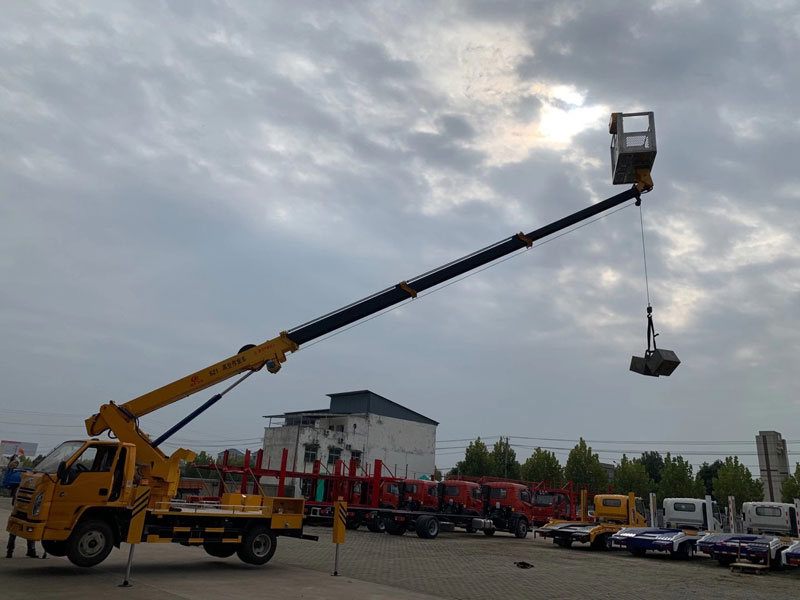 全新江鈴國六藍(lán)牌直臂高空作業(yè)車報價