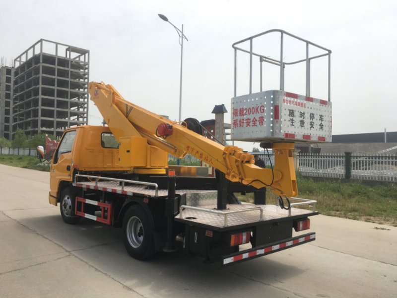 藍(lán)牌江鈴21米直臂高空作業(yè)車