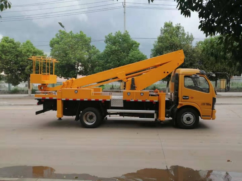 國(guó)六東風(fēng)凱普特高空作業(yè)車22米直臂