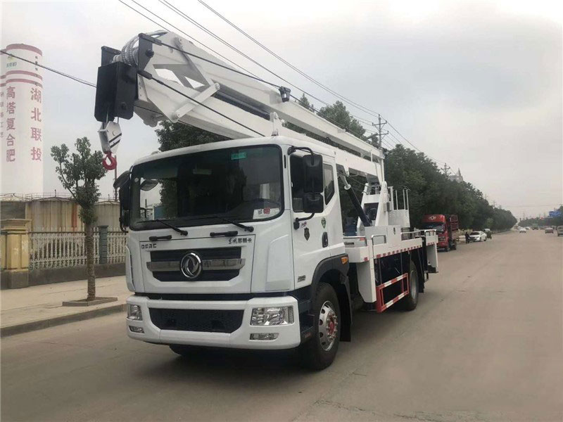 國(guó)六東風(fēng)多利卡22米高空作業(yè)車