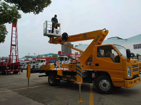 國(guó)六藍(lán)牌直臂伸縮式高空作業(yè)車