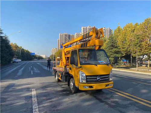 國(guó)六凱馬K1藍(lán)牌高空作業(yè)車