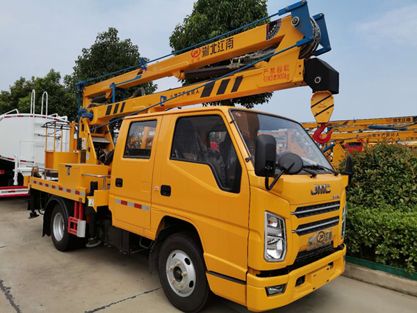 國(guó)六江鈴順達(dá)13米高空作業(yè)車