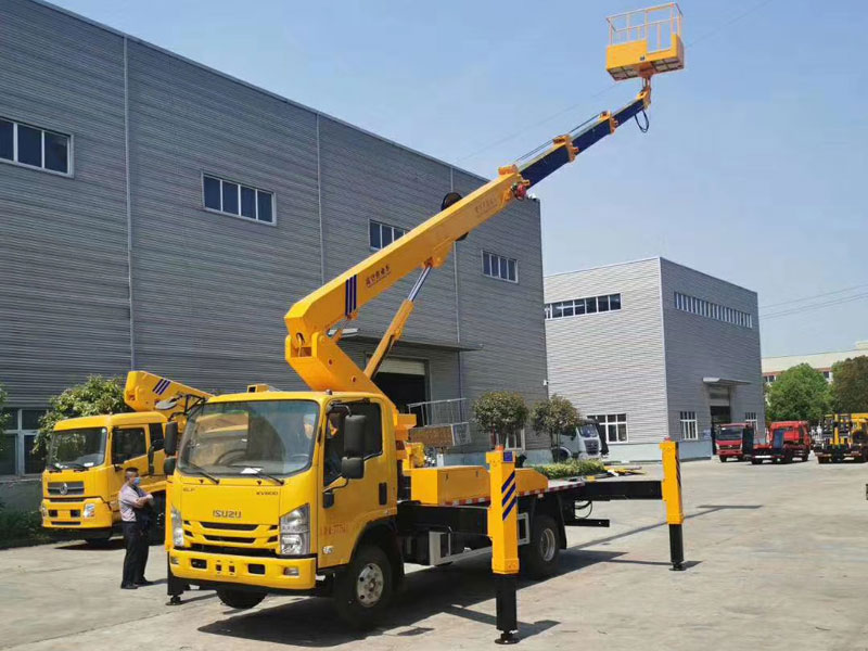 五十鈴國(guó)六25米直臂高空作業(yè)車
