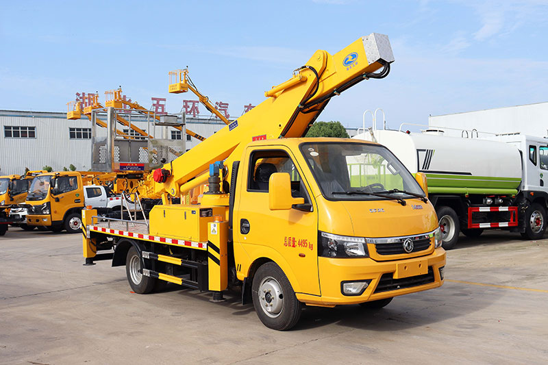 國六東風(fēng)途逸16米藍牌單排伸縮臂高空作業(yè)車
