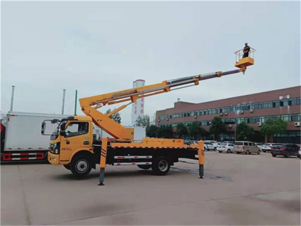 國六東風(fēng)22米高空作業(yè)車廠家