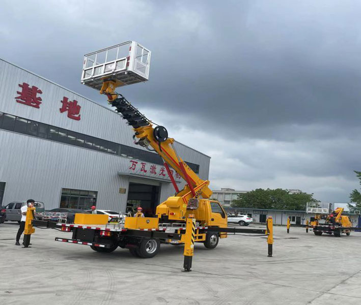 江鈴順達(dá)國(guó)六25米27米藍(lán)牌伸縮臂高空作業(yè)車(chē)