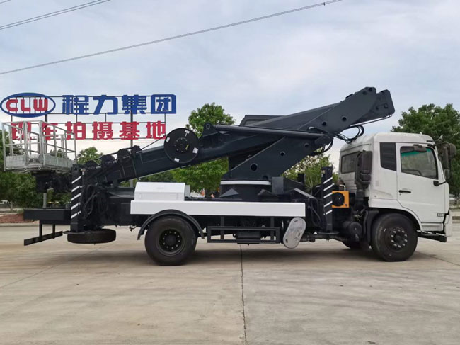舉升高度45米的東風(fēng)天錦高空作業(yè)車